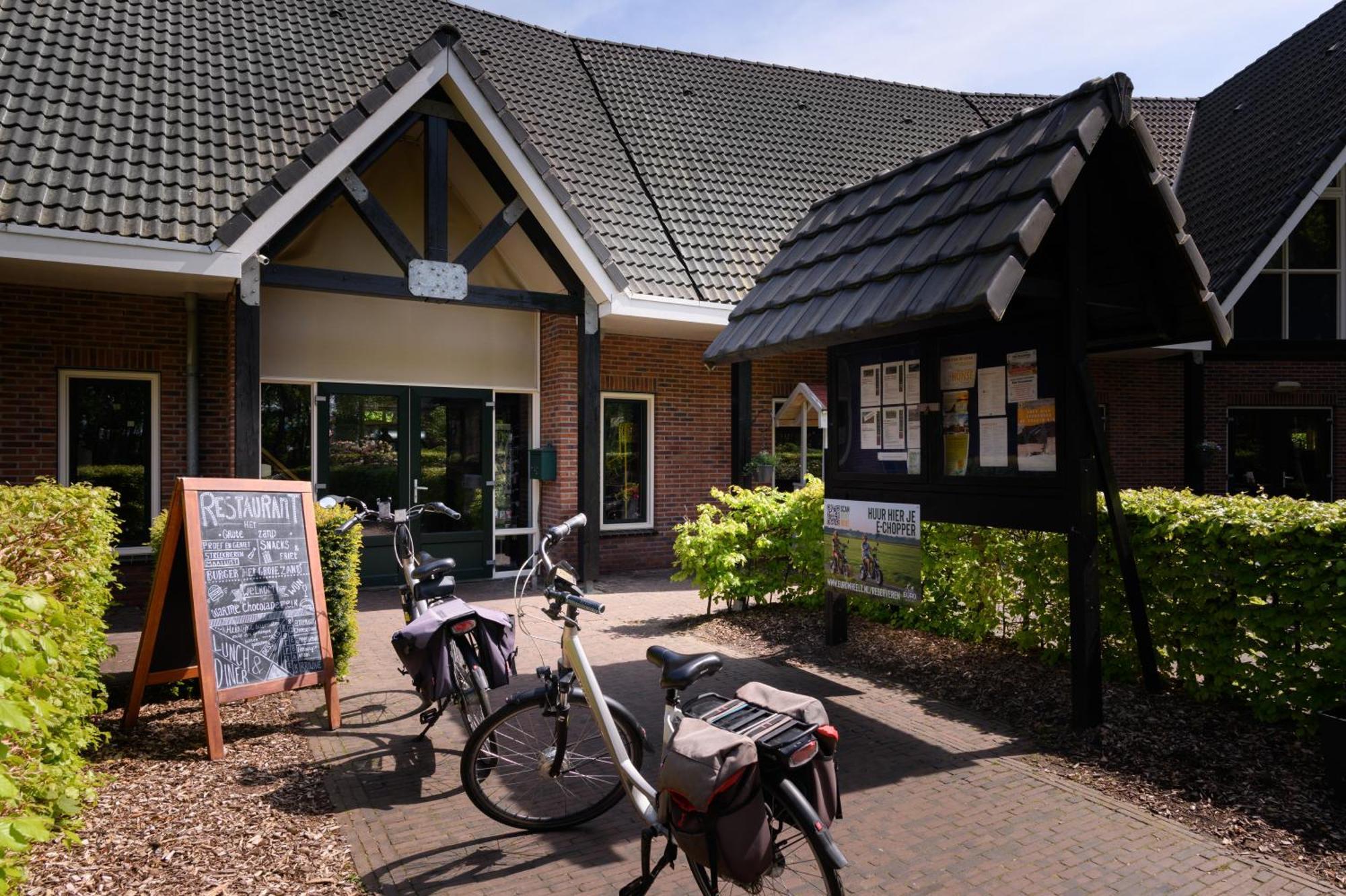 Summio Landgoed Het Grote Zand Hotel Hooghalen Екстериор снимка